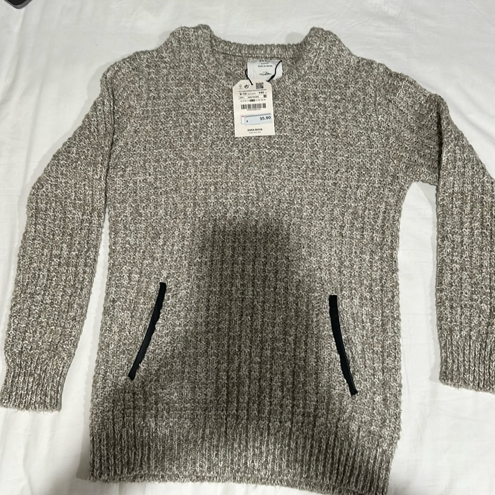 NWT Zara boys sweater